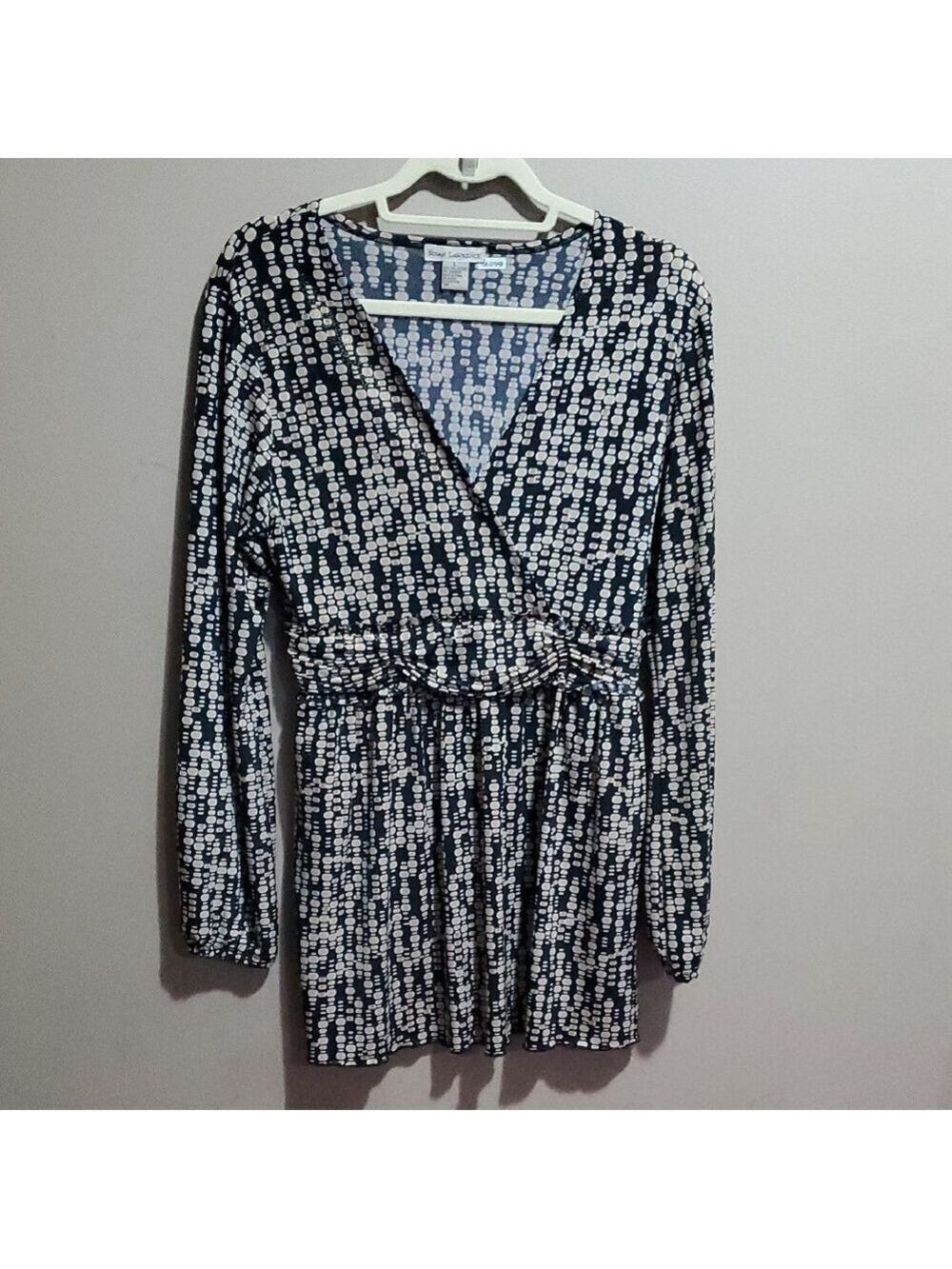Susan Lawrence Elegant Black and White Patterned Blouse Size Large